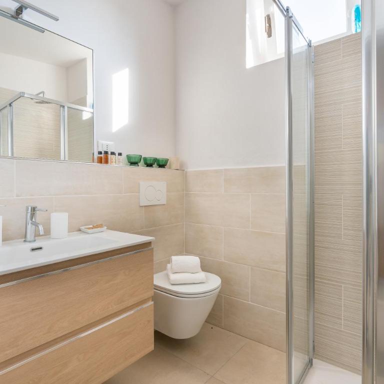 Private Jacuzzi - Villa Bellosguardo in Florence Historic Center - Villa Deluxe - 56