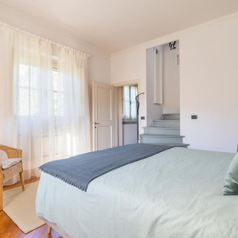 Private Jacuzzi - Villa Bellosguardo in Florence Historic Center - Villa Deluxe - 53