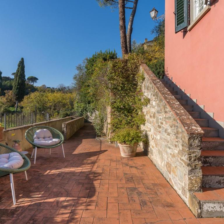 Private Jacuzzi - Villa Bellosguardo in Florence Historic Center - Villa Deluxe - 59