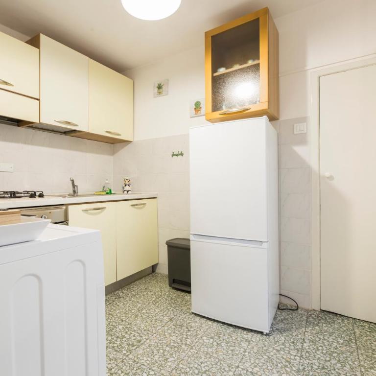 Vincenzo House Free Wi-Fi Centro Città - Appartamento con 2 Camere da Letto - 26