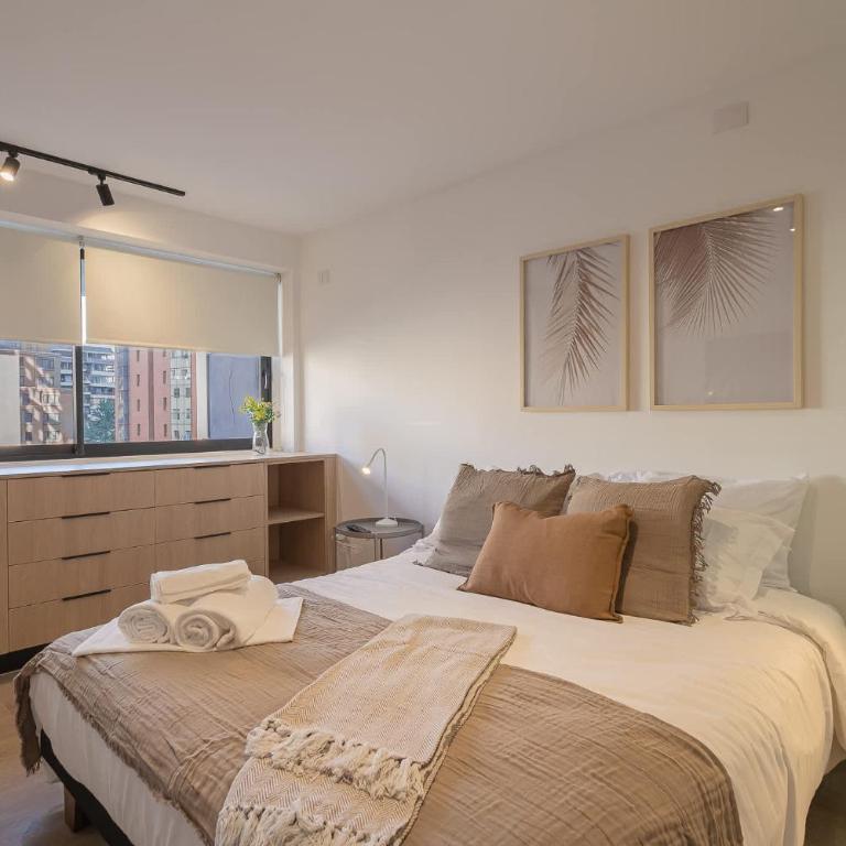Elegant 2BR Experience Las Condes in Style - Apartamento - 19