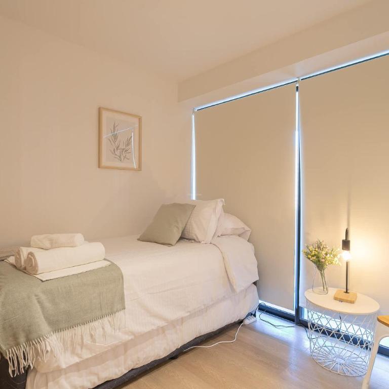 Elegant 2BR Experience Las Condes in Style - Apartamento - 4