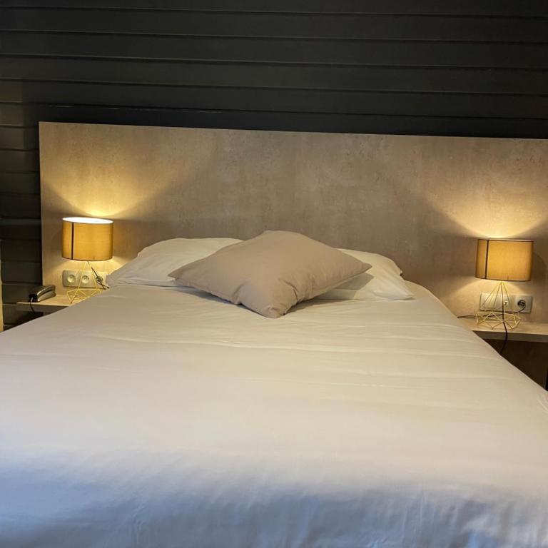 Hôtel La Réserve - Chambre Double - 1