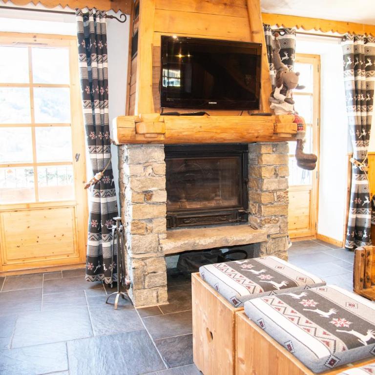 CHALET de charme 13 personnes avec Sauna SKI O PIEDS - Chalet 6 Chambres - 22