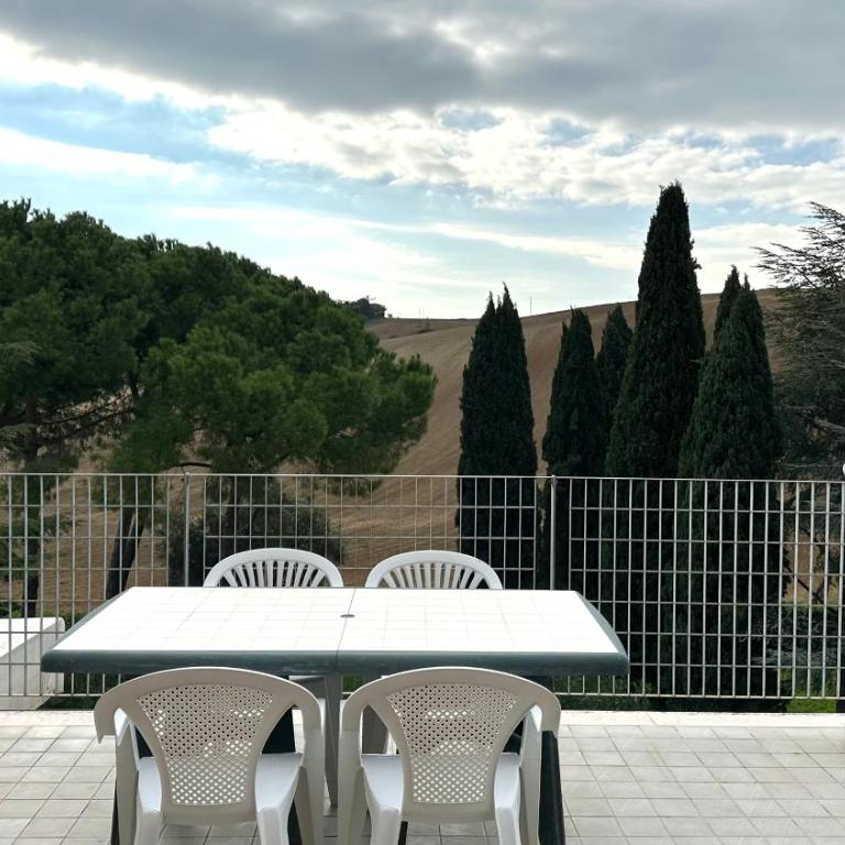 M213 - Marcelli, trilocale con ampio terrazzo panoramico - Appartamento con 2 Camere da Letto - 1
