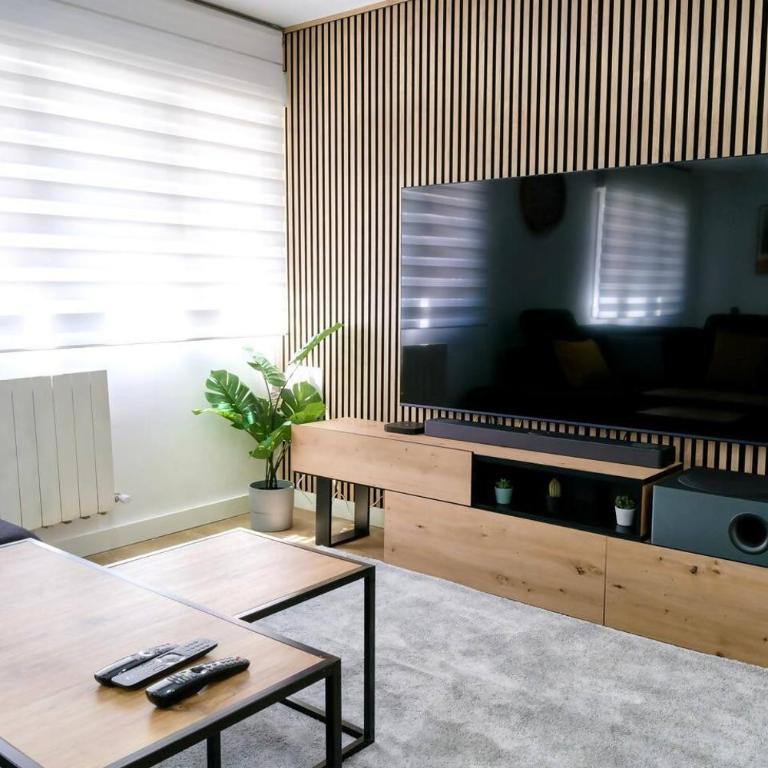 Piso muy moderno y céntrico - Apartamento - 1