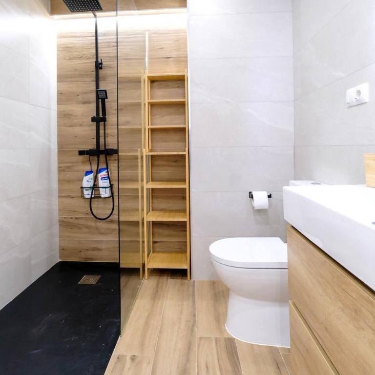 Piso muy moderno y céntrico - Apartamento - 9