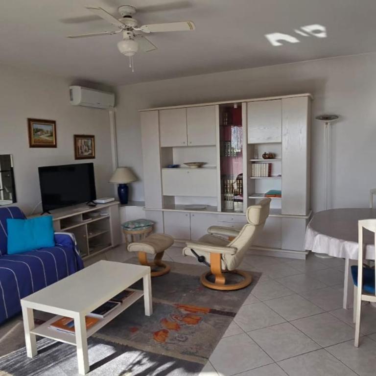 Bright apartment with terrace in Saint-Raphaël - Appartamento - 4