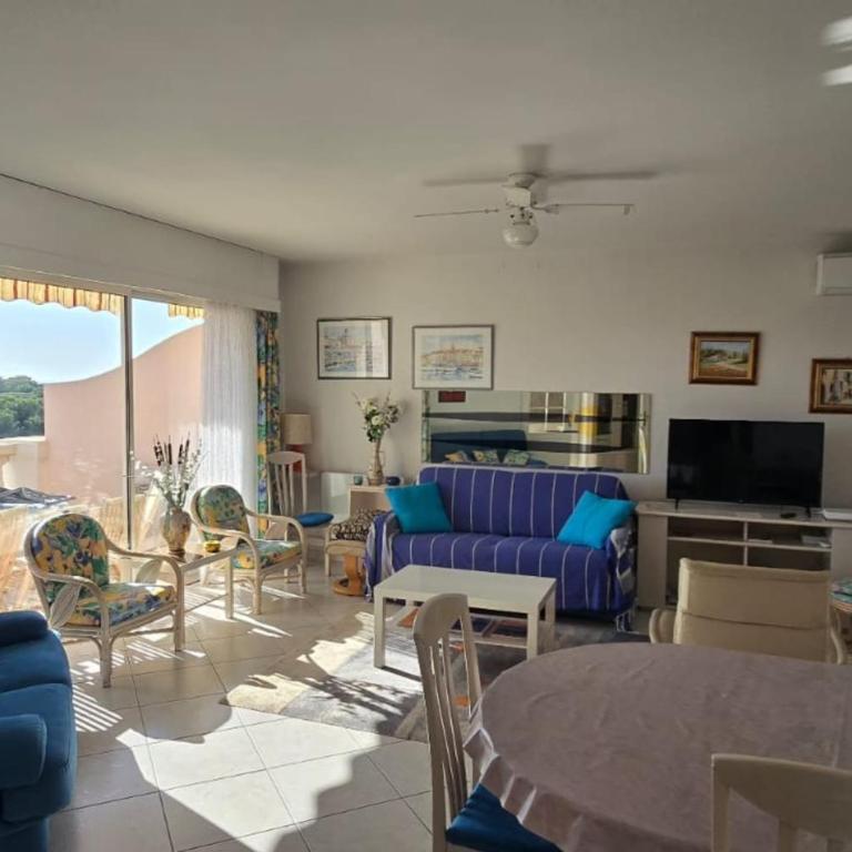Bright apartment with terrace in Saint-Raphaël - Appartamento - 3