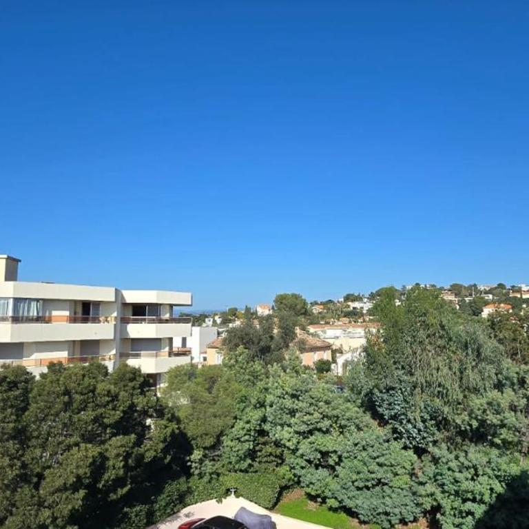 Bright apartment with terrace in Saint-Raphaël - Appartamento - 20