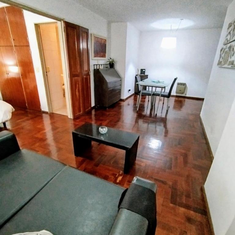 Departamento en Nueva Córdoba - Mts del Patio Olmos - Apartamento de 1 dormitorio - 14