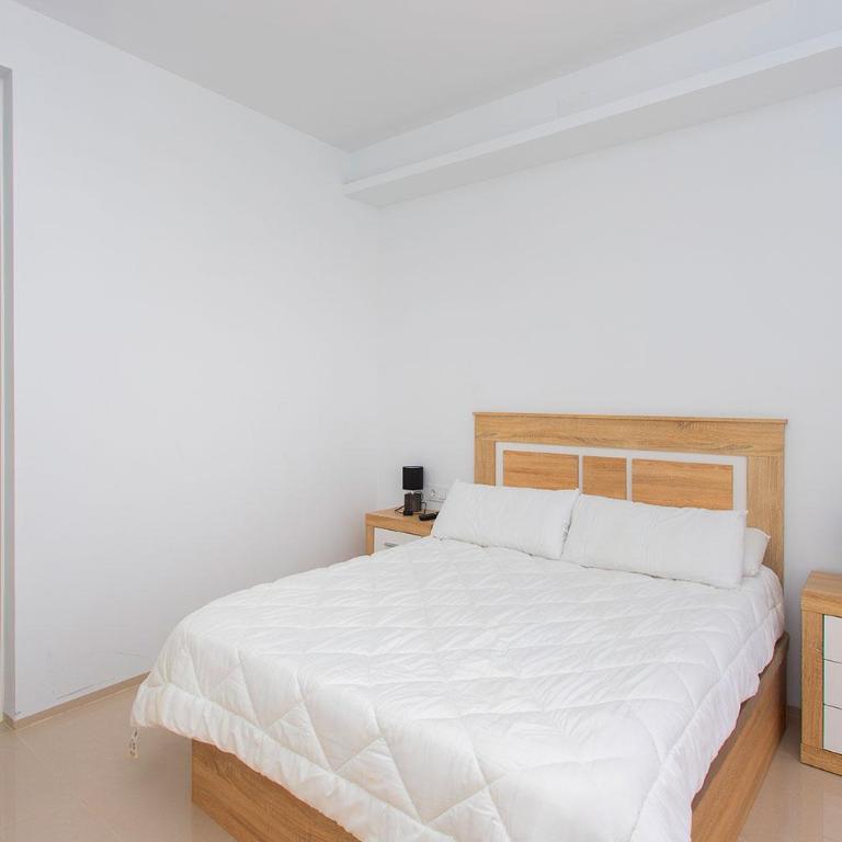 CH Allegra 39 Doña Pepa - Two-Bedroom House - 28