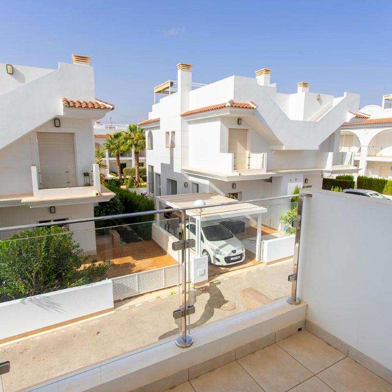 CH Allegra 39 Doña Pepa - Two-Bedroom House - 38