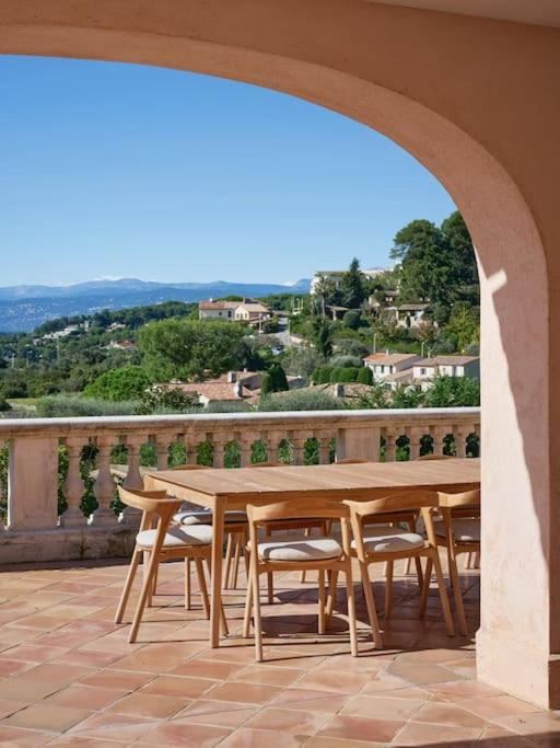Cannes, splendide villa dans un domaine privé - Villa - 40