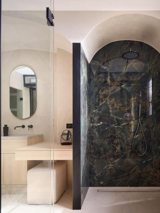 Cannes, splendide villa dans un domaine privé - Villa - 43
