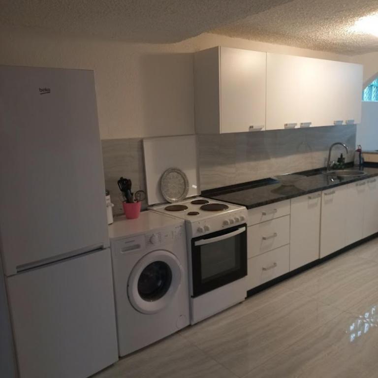 Modern & Bright Apartment in Old Town - Apartman sa 1 Spavaćom Sobom - 15