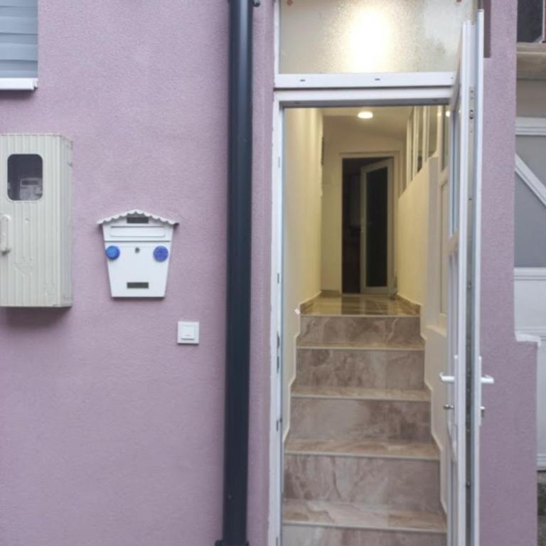 Modern & Bright Apartment in Old Town - Apartman sa 1 Spavaćom Sobom - 17