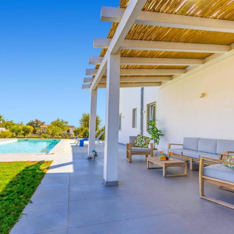 Villa Ficos by Villa Plus - Villa - 12
