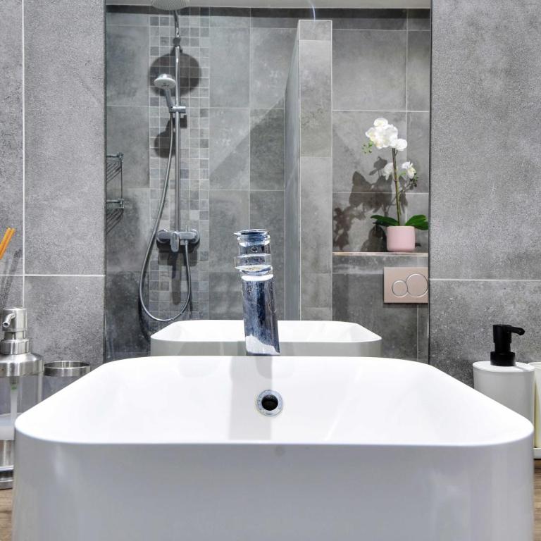 Loft Lumineux et Design - 6 Personnes Voltaire 11e - Appartement 2 Chambres - 6