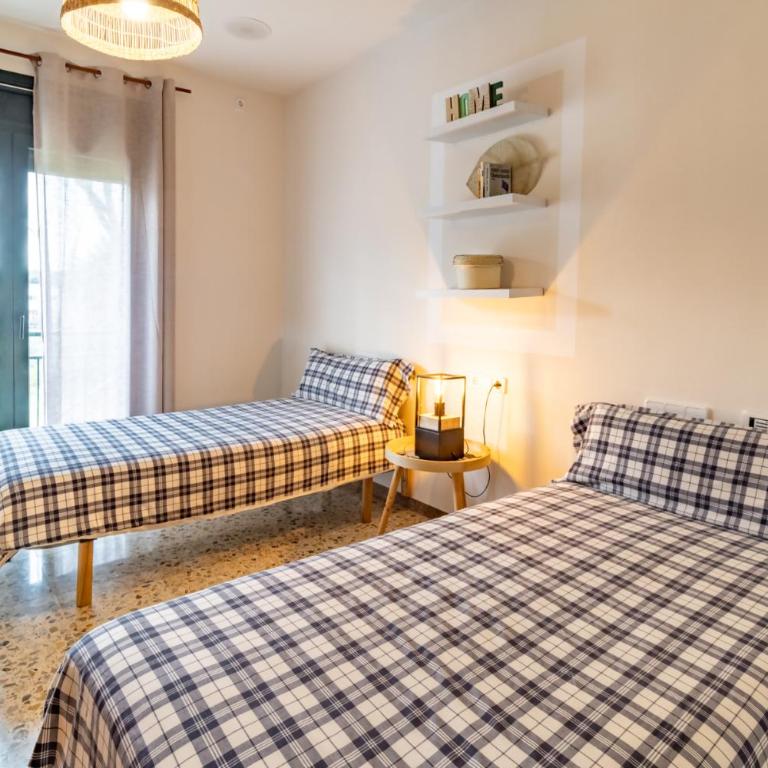 Ca La Iaia – Casa con piscina y jardín - Casa - 25