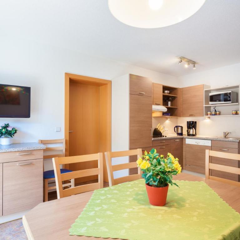 Amtshaus - Apartment mit 2 Schlafzimmern und Bergblick - 6