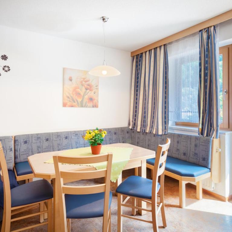 Amtshaus - Apartment mit 2 Schlafzimmern und Bergblick - 5