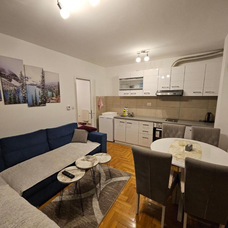 Jovana stan na dan Pale - Two-Bedroom Apartment - 5