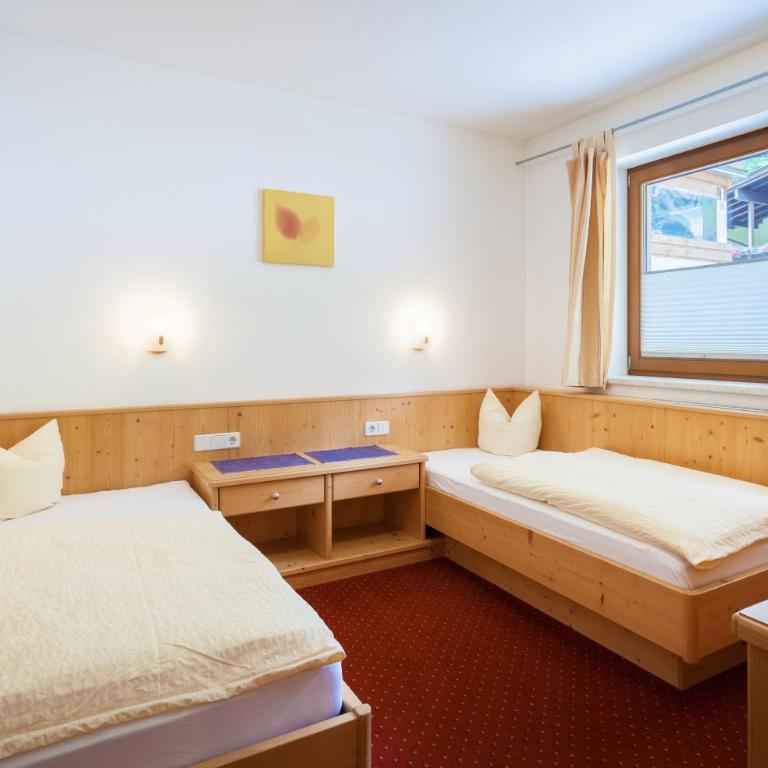 Amtshaus - Apartment mit 2 Schlafzimmern und Bergblick - 3