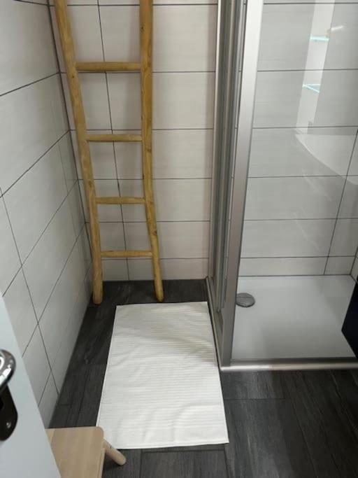 Charmant appart, avec parking à quelques minutes du départ des télécabines - Appartement 1 Chambre - 17
