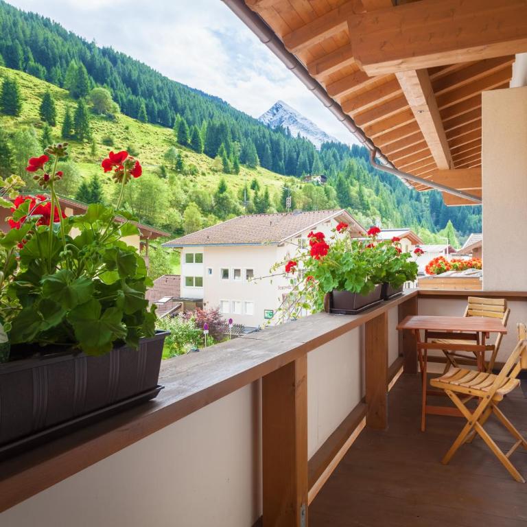Amtshaus - 2-Zimmer-Apartment - 4