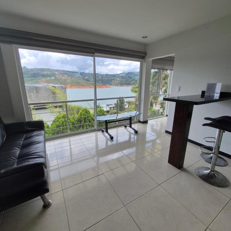 Bella Lago Calima - Apartamento con vistas al lago - 2