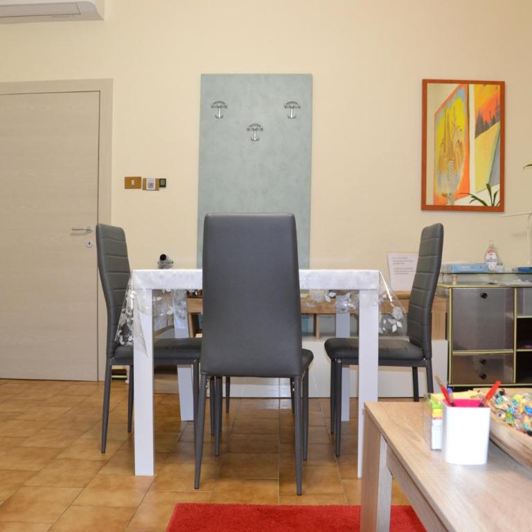 Fly House Depandance - One-Bedroom Apartment - 22