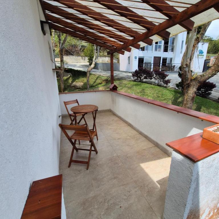 Cabaña Lago Calima - Apartment with Balcony - 3