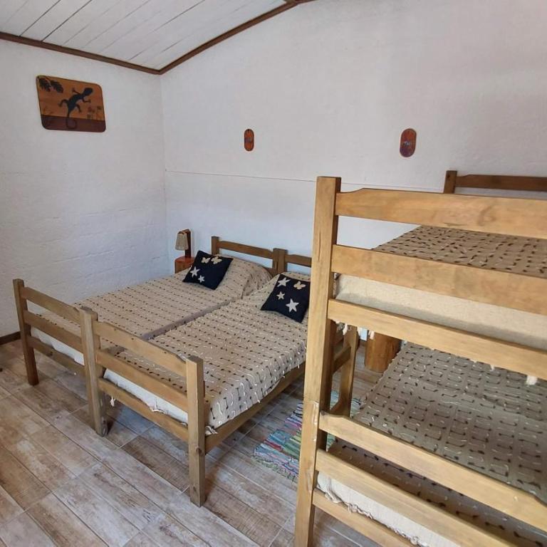 Las Palmas Beach Hostel - Twin Room with Shared Bathroom - 1