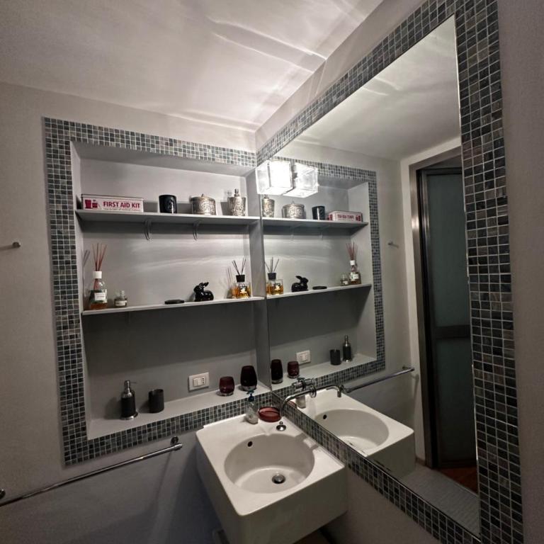 Light - Two-Bedroom Apartment - 8