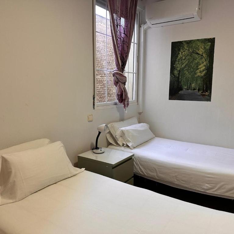 Guest House Éxito en Madrid - Zweibettzimmer - 7