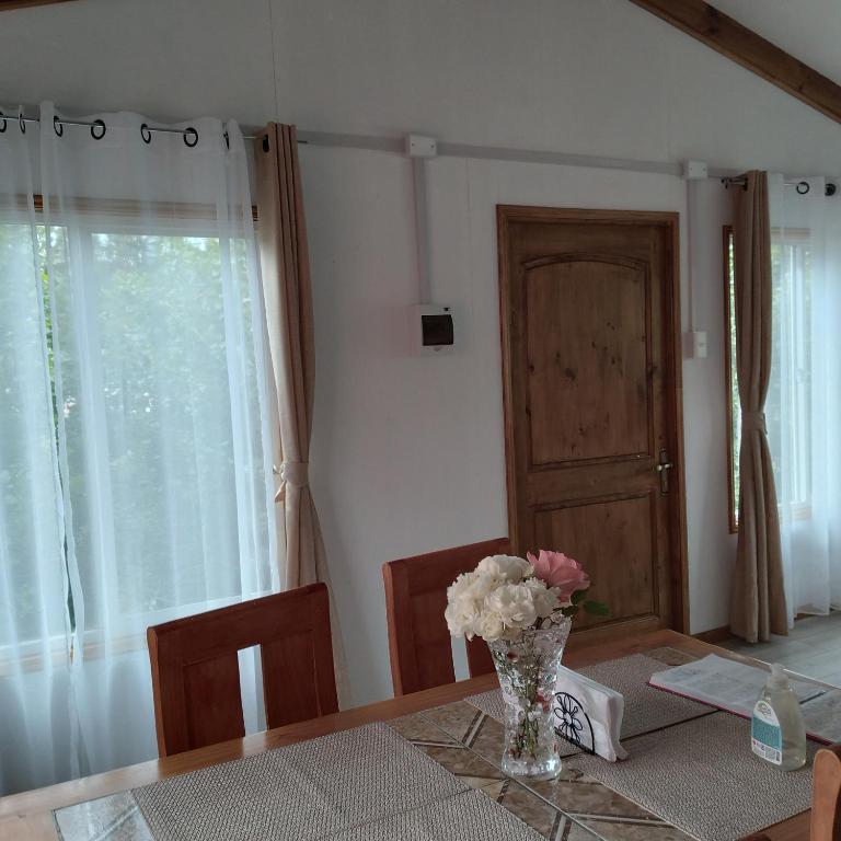 Calfu - Two-Bedroom House - 31