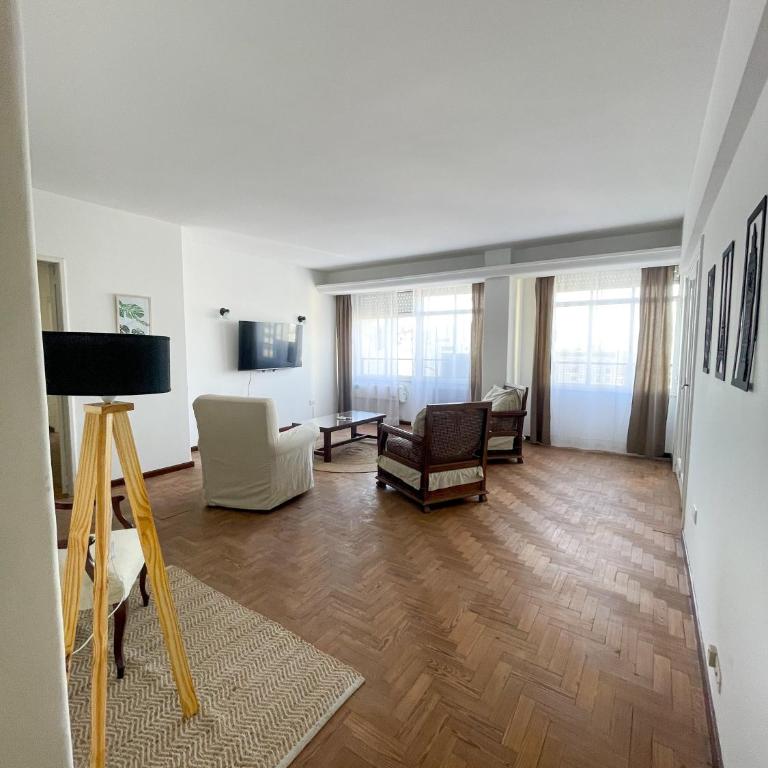 Departamento en el centro by depptö - Three-Bedroom Apartment - 13