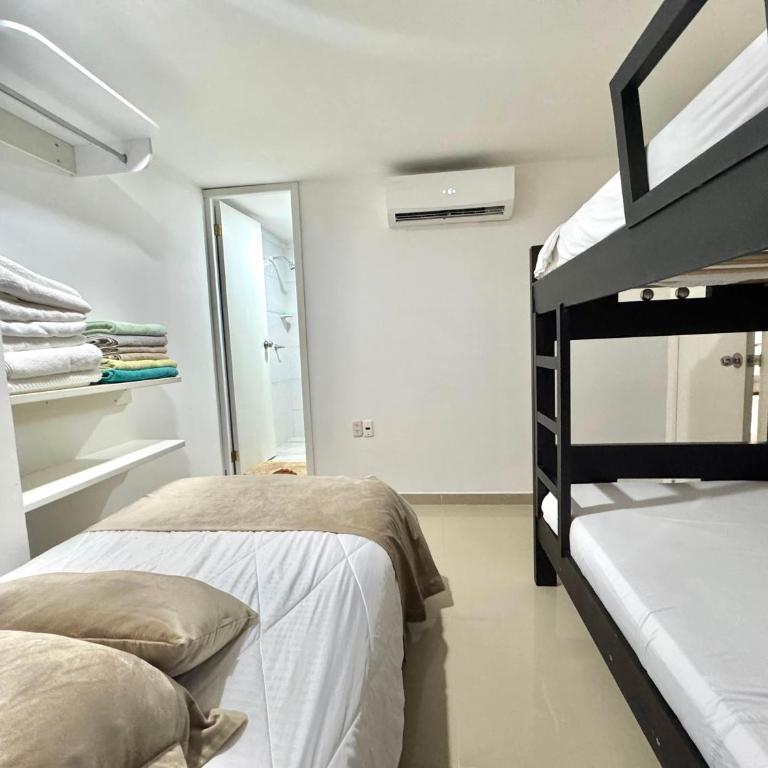 Beautiful Apartment in Cartagena - Two-Bedroom Apartment - 6