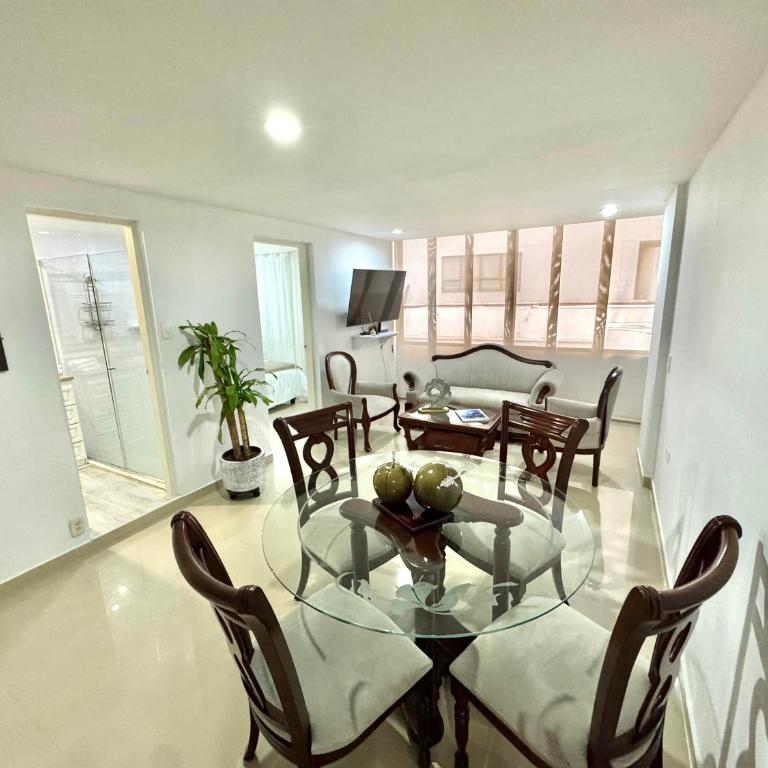 Beautiful Apartment in Cartagena - Two-Bedroom Apartment - 20