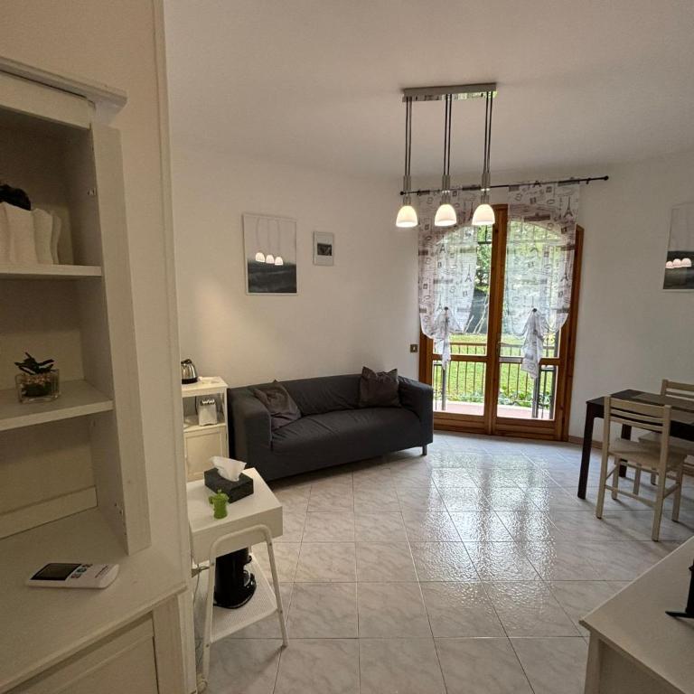 Comfy Apartment Peschiera - Appartamento con 2 Camere da Letto - 1