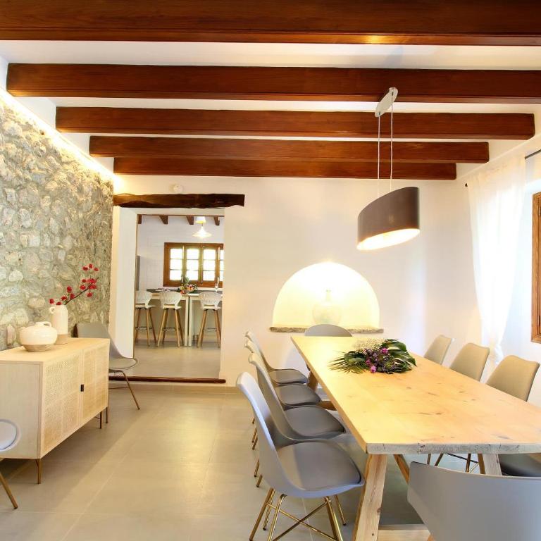 Country Lane Farmhouse Set In Pollenca Hills - Villa de 7 dormitorios - 12