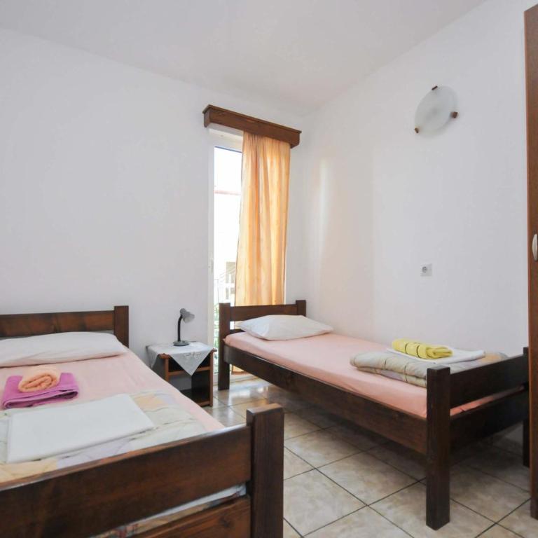 Apartments Milos Kaladjurdjevic - Two-Bedroom Apartment - 9
