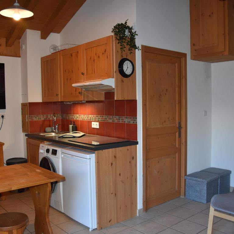 Studio/mezzanine confortable près de la patinoire - FR-1-464-192 - Appartement 1 Chambre - 15