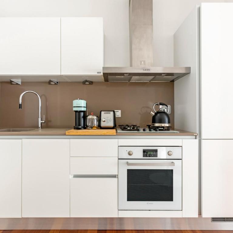 15 Minuti a Piedi dai Musei Vaticani - One-Bedroom Apartment - 11