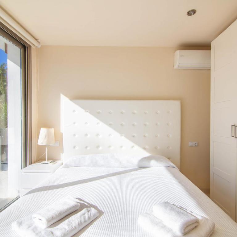 Villas Playa - Apartment with Pool View - 6