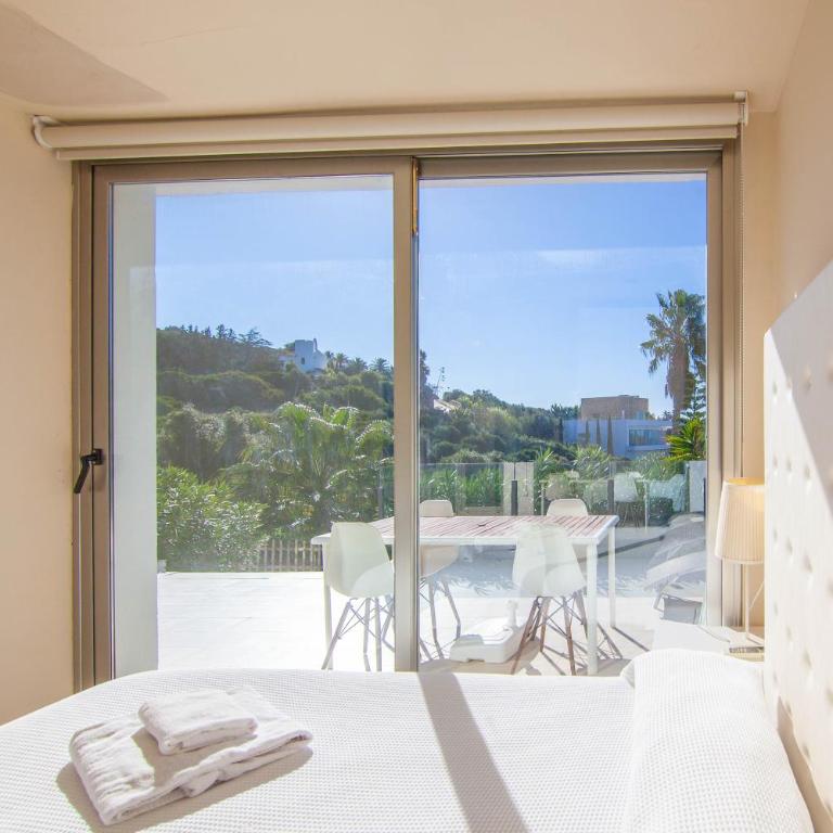 Villas Playa - Apartment with Pool View - 7