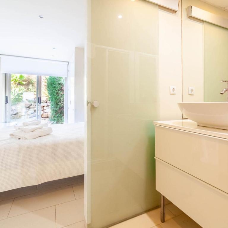 Villas Playa - Two-Bedroom Apartment with Sea View - 6
