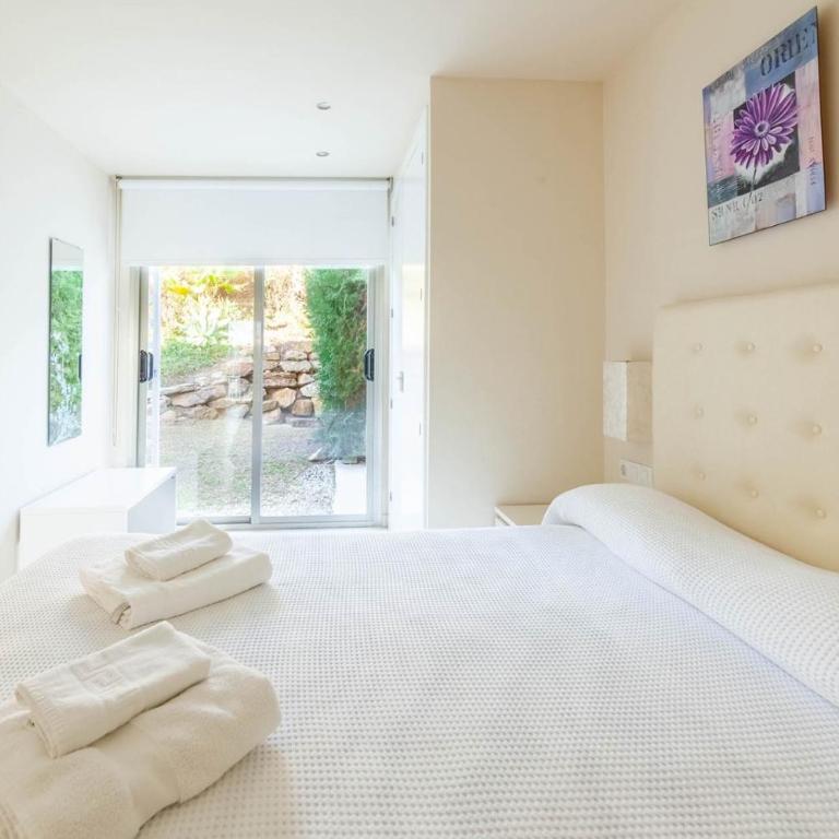 Villas Playa - Two-Bedroom Apartment with Sea View - 4