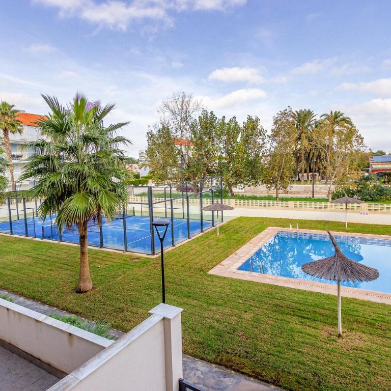 1 Bedroom Lovely Apartment In Denia - Apartamento de 1 dormitorio - 5